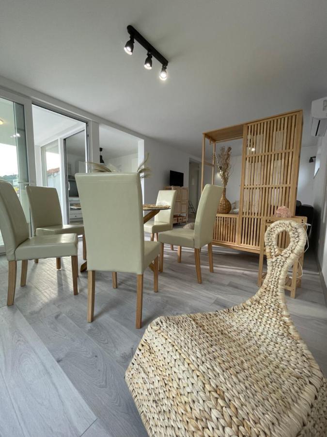 Vila Regina Apartment Regina With Swimming Pool Jezera Exterior foto